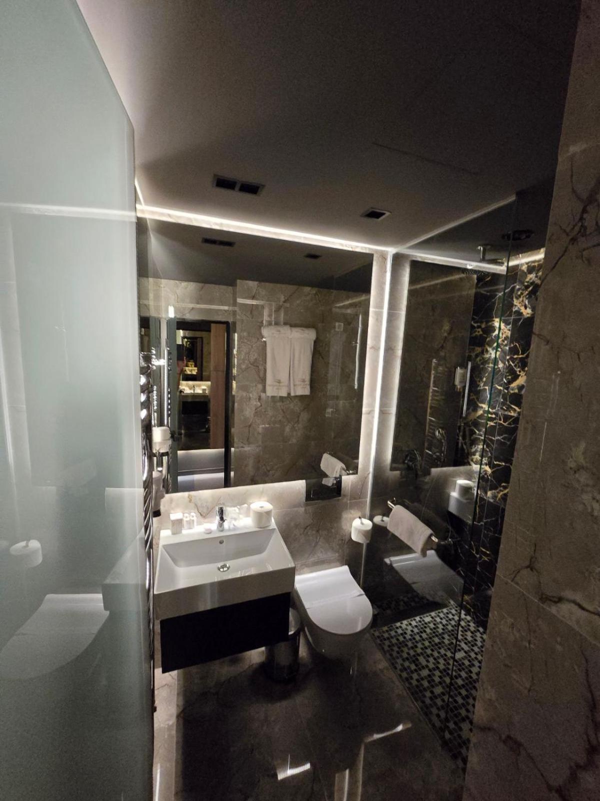 Hotel Vojvoda Putnik Vranje Dış mekan fotoğraf